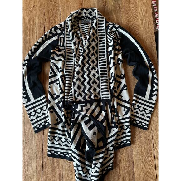 Neiman Marcus Black and Tan Patterned Cardigan Size Small - Picture 1 of 5